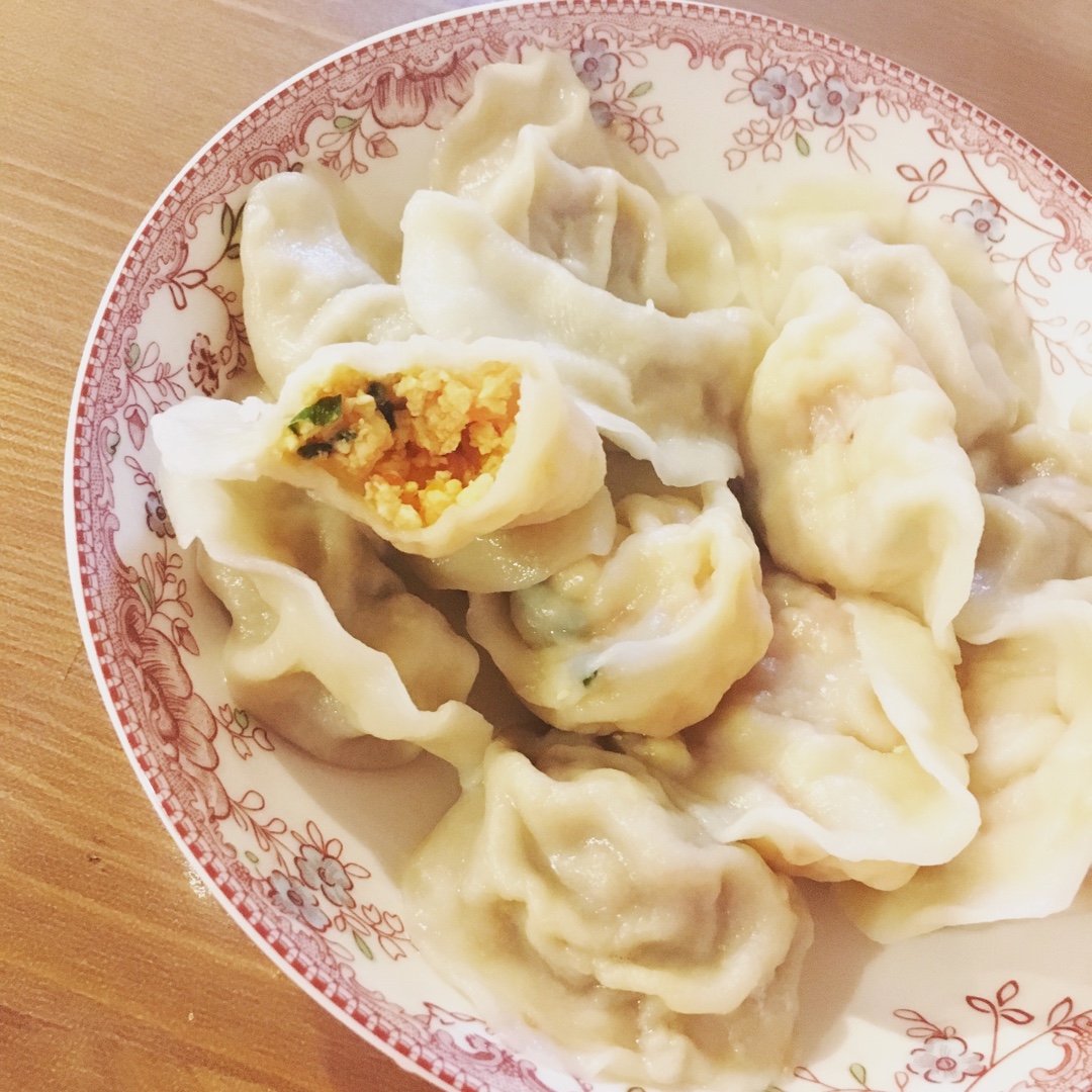 西红柿鸡蛋饺子