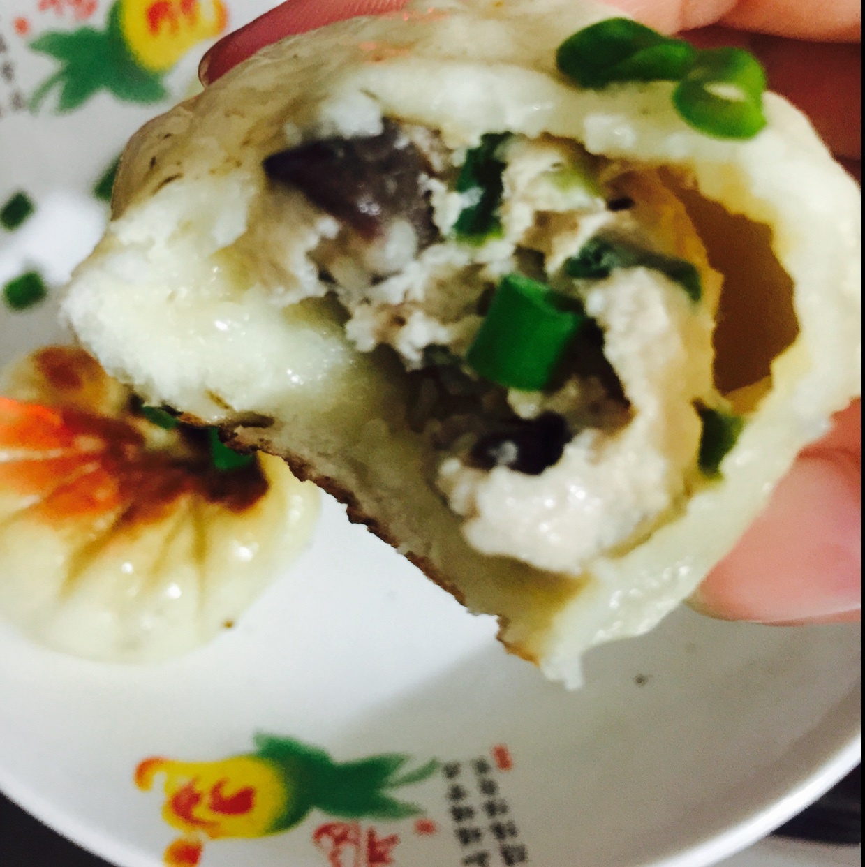 鲜虾猪肉生煎包（一定要看视频哟~）