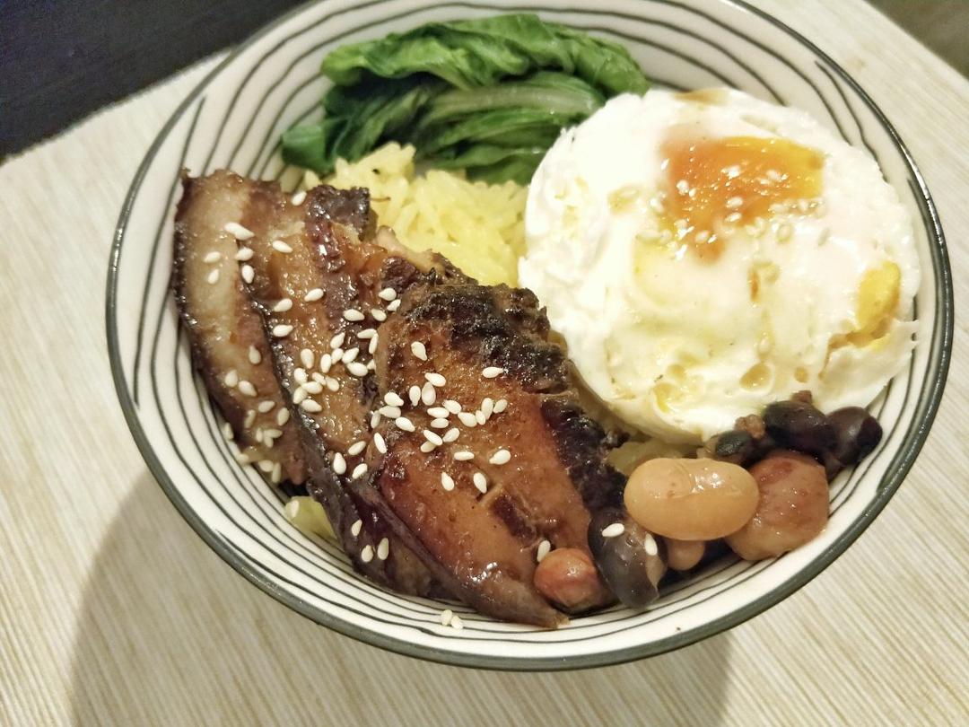 食神里面的黯然销魂饭 叉烧饭