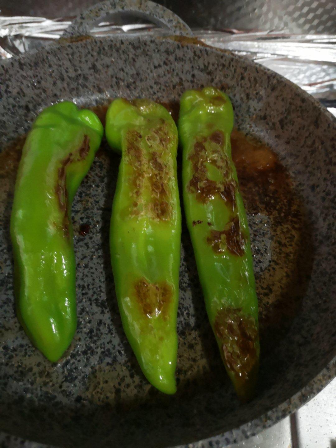 肉酿虎皮青椒