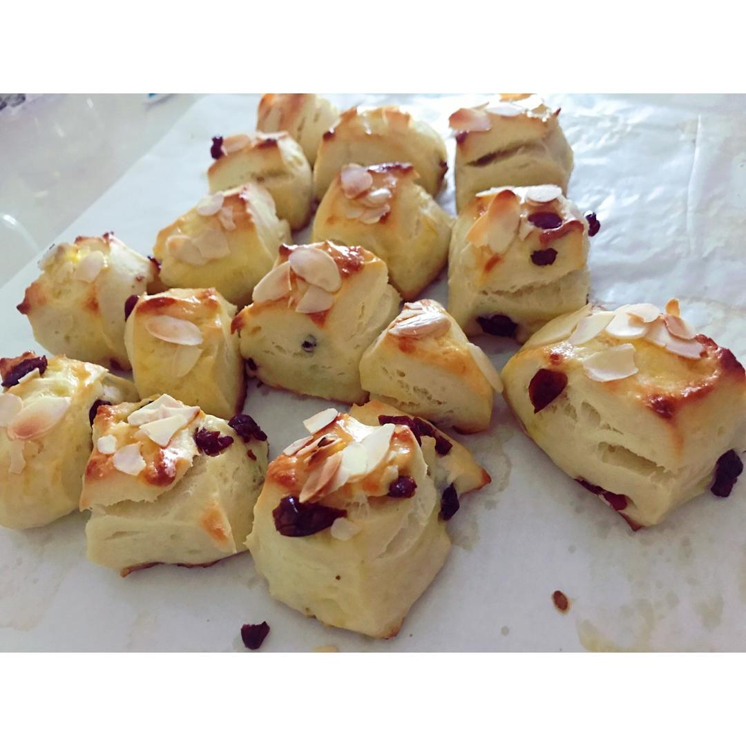 蔓越莓优格小面包块