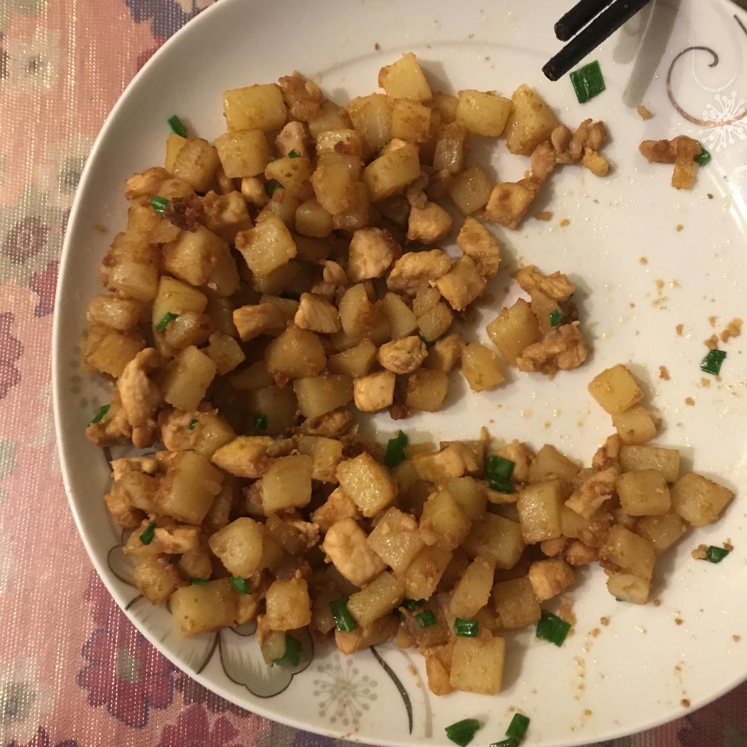 一道怎么做都好吃的干煎土豆鸡丁（红烧，咖喱，椒盐，孜然）