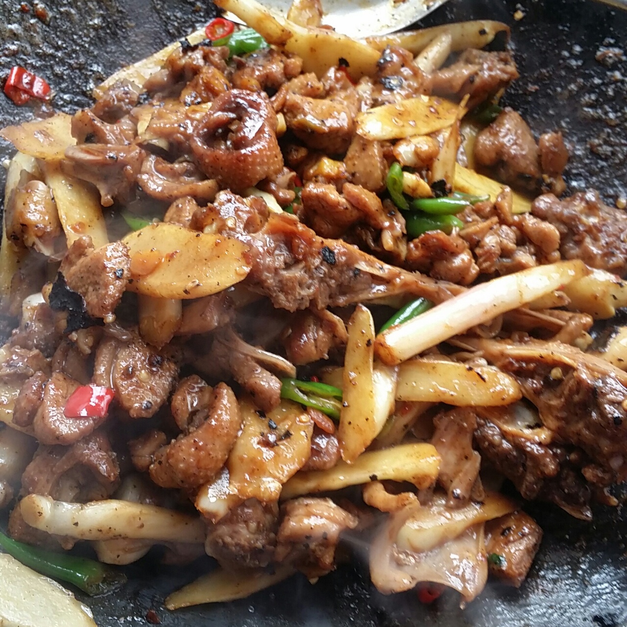 甜心菇凉做的子姜焖鸭煲