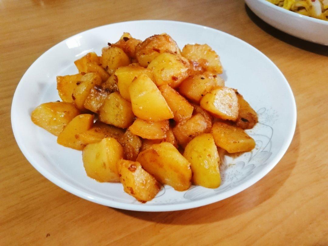 红烧土豆块
