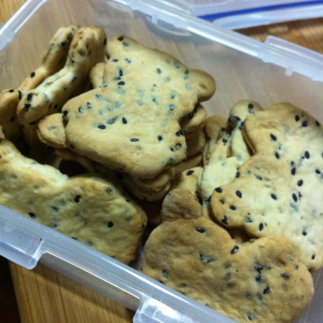 黑芝麻咸香饼干