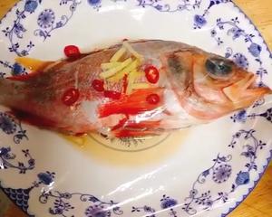清蒸红鱼🐟的做法 步骤1