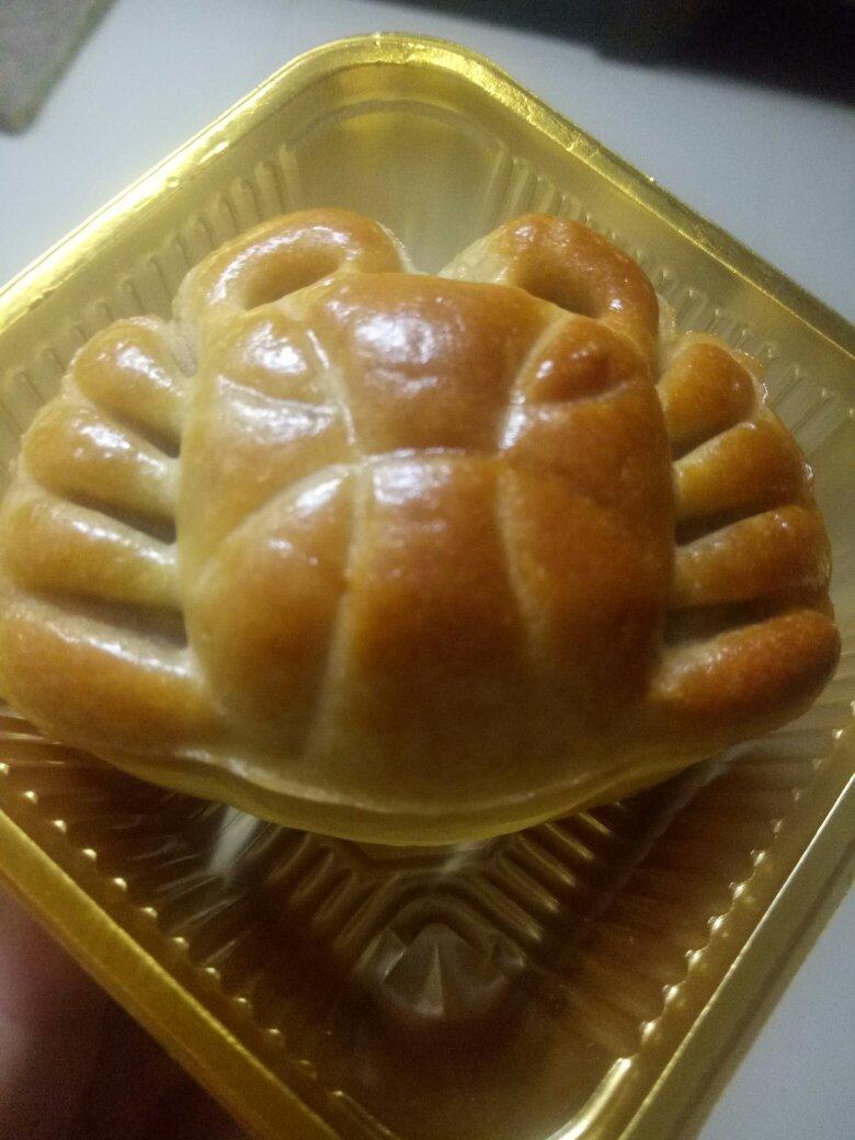 网红螃蟹月饼