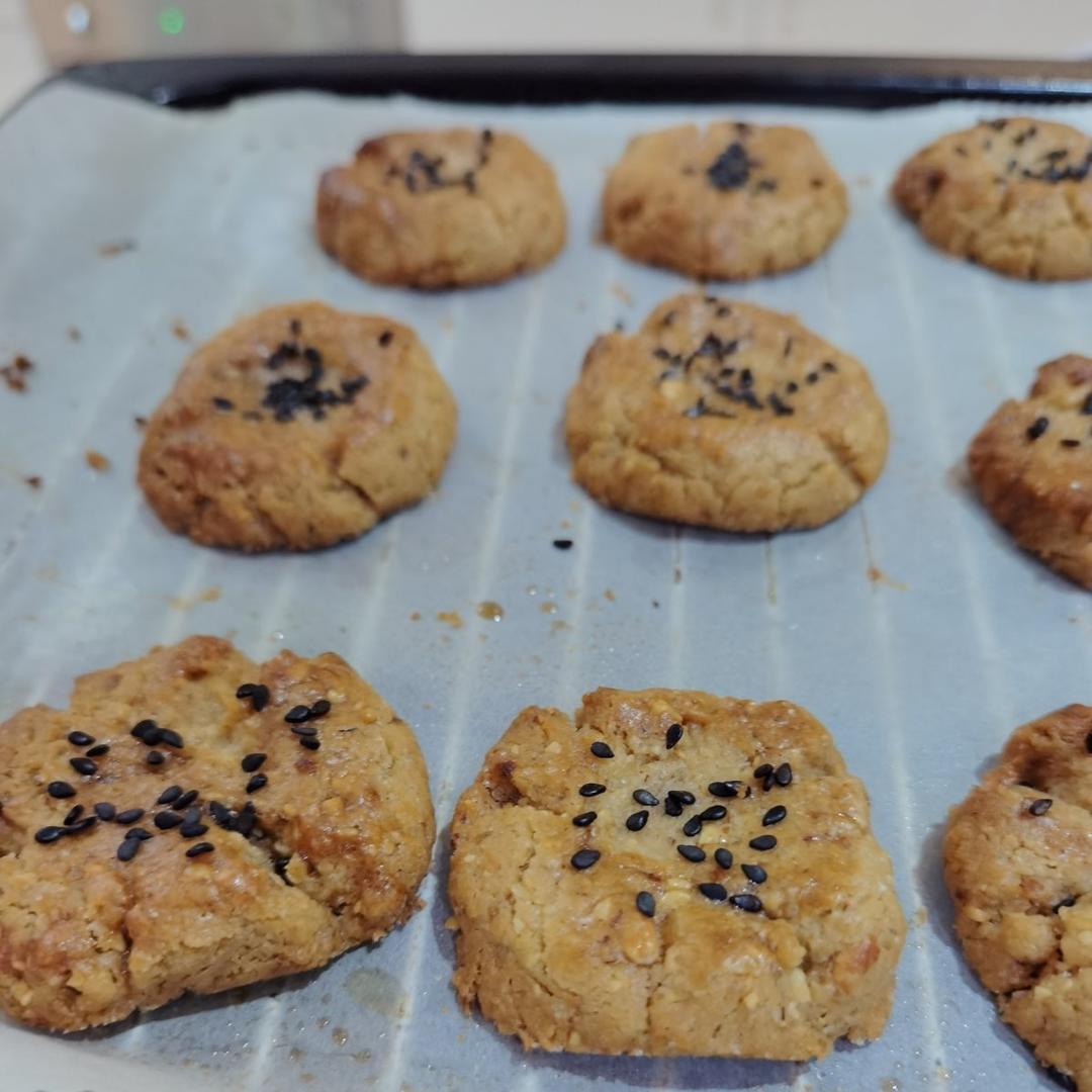 轻轻一按就碎掉的原味桃酥（不输猪油版）