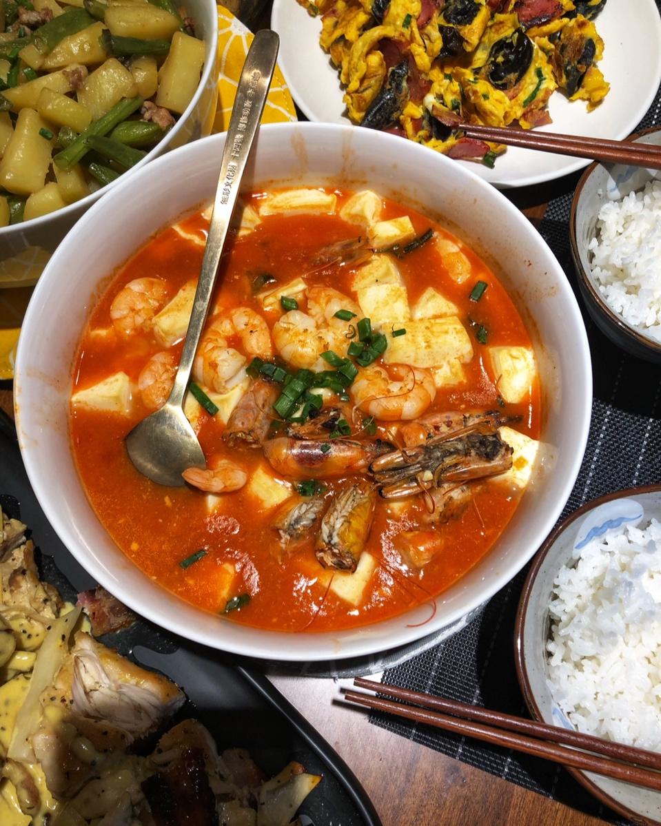 鲜虾豆腐汤