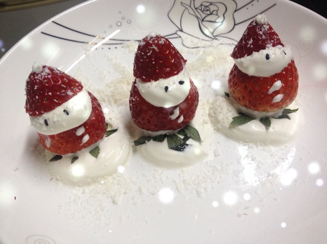 草莓圣诞老人、圣诞雪人