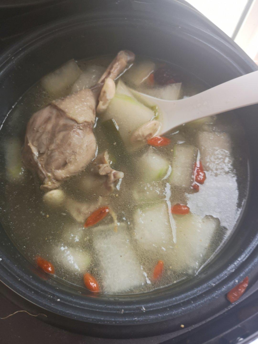 鸭腿冬瓜汤