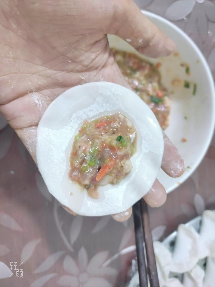 自制水饺🥟的做法 步骤5