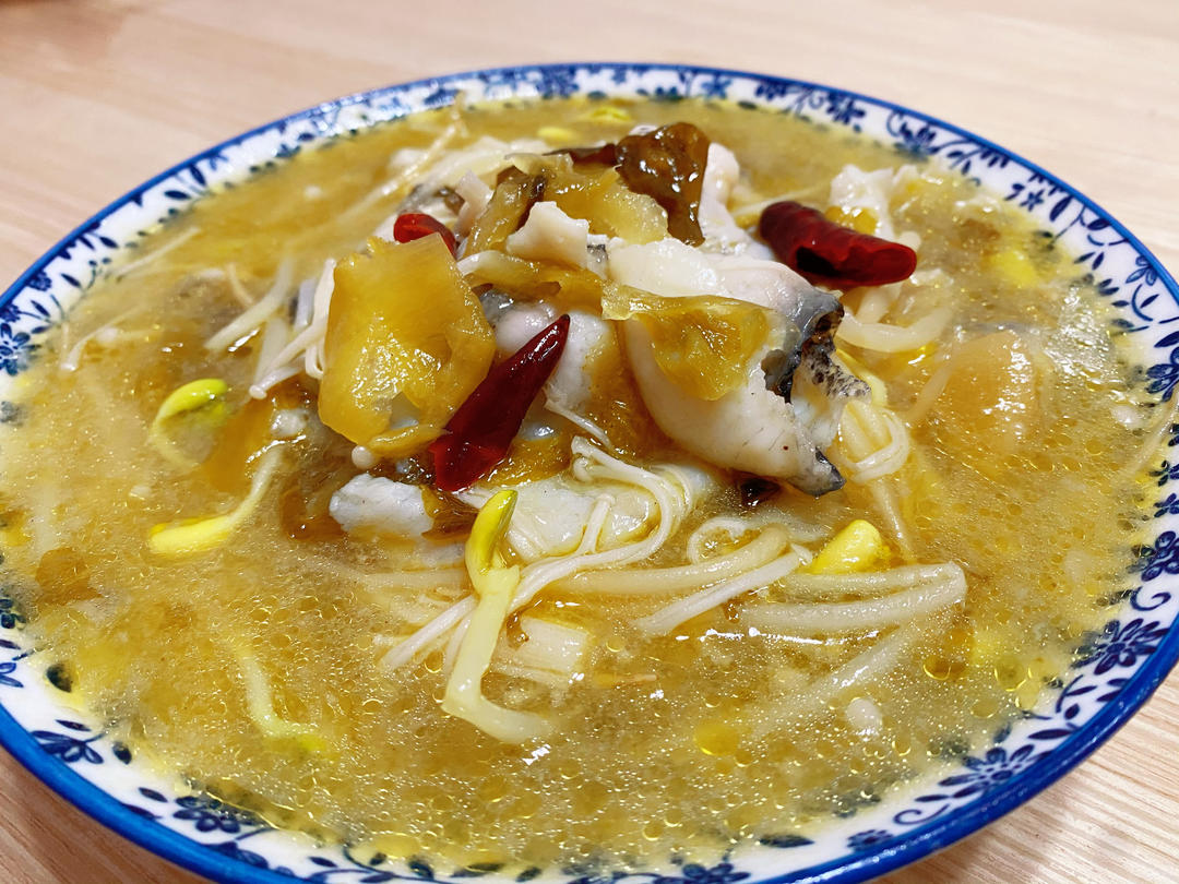 酸辣鲜香金汤酸菜鱼