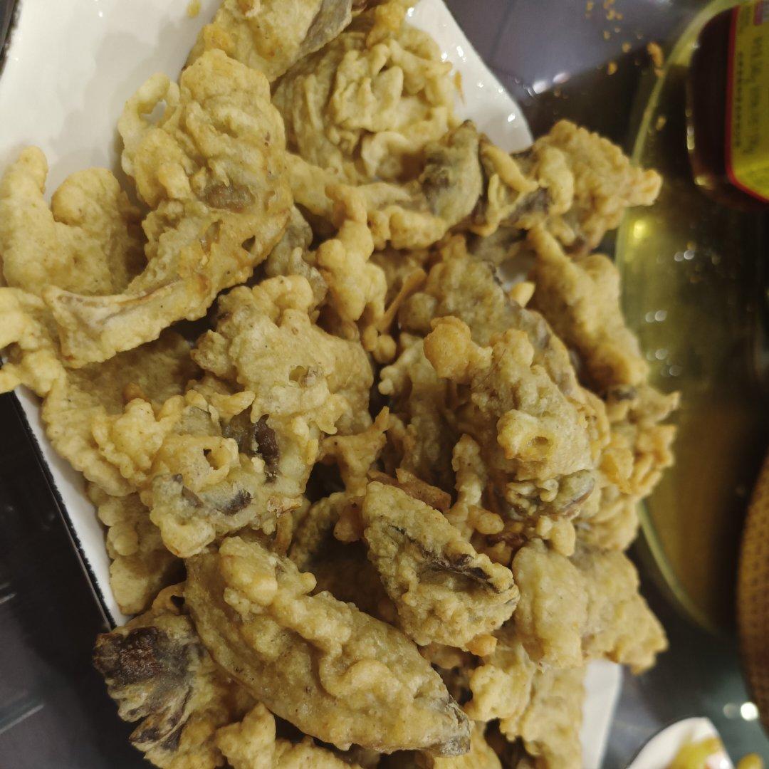 干炸蘑菇的做法，大人小孩都喜欢