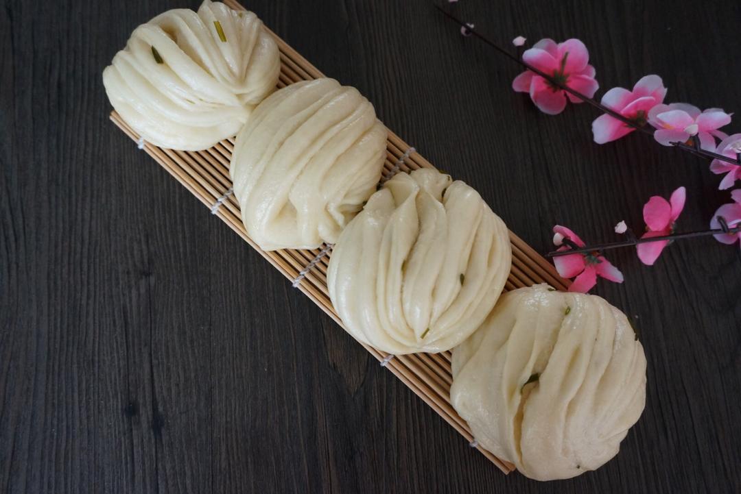 胡萝卜汁花卷馒头