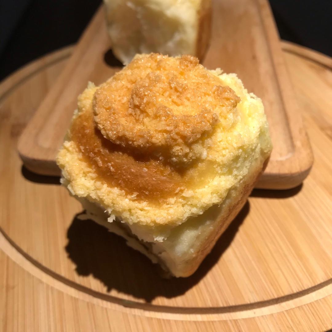 快手椰蓉小餐包（一次发酵照样柔软又拉丝）
