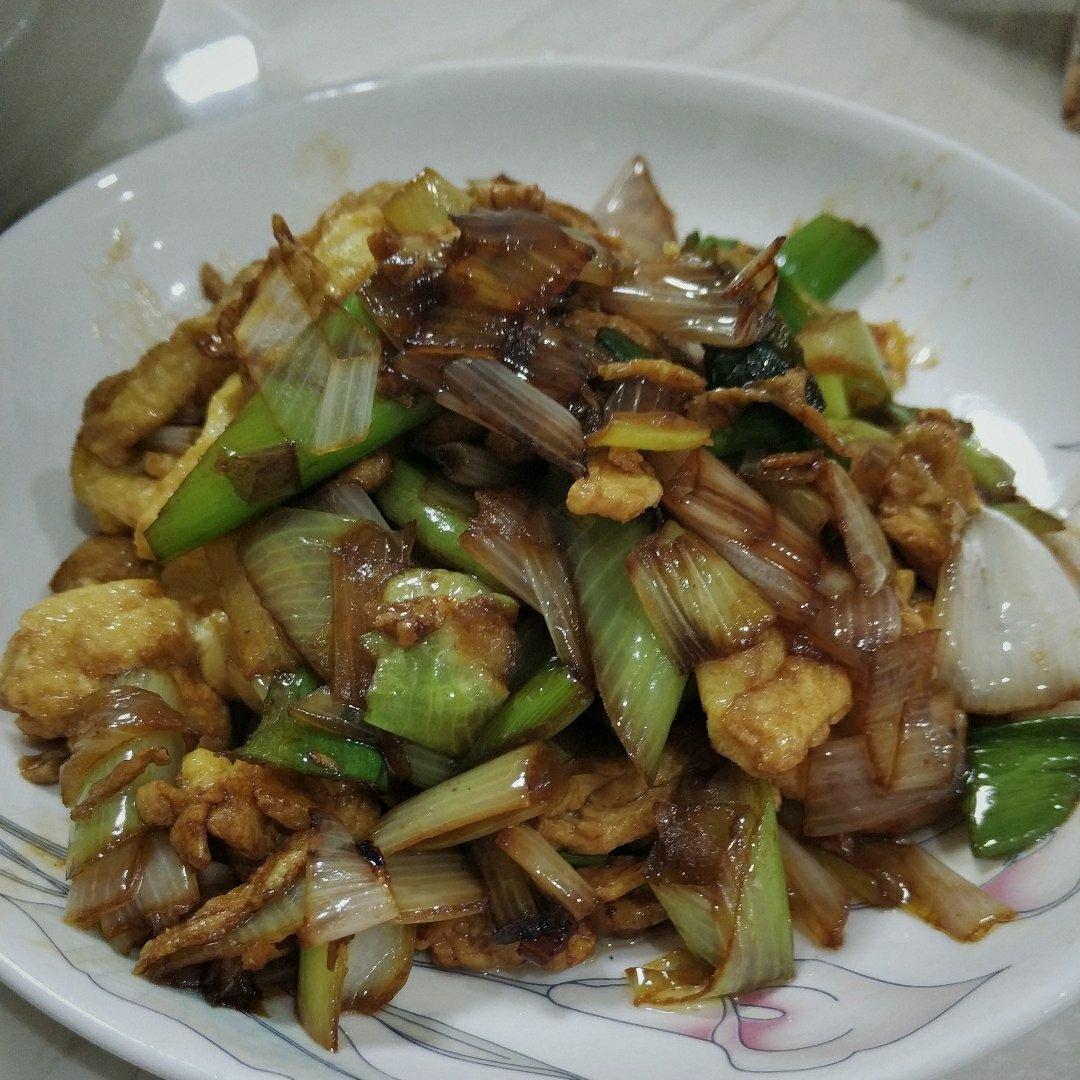 超下饭的大葱炒鸡蛋