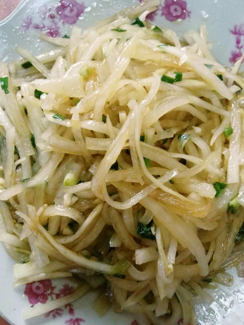 葱油萝卜丝