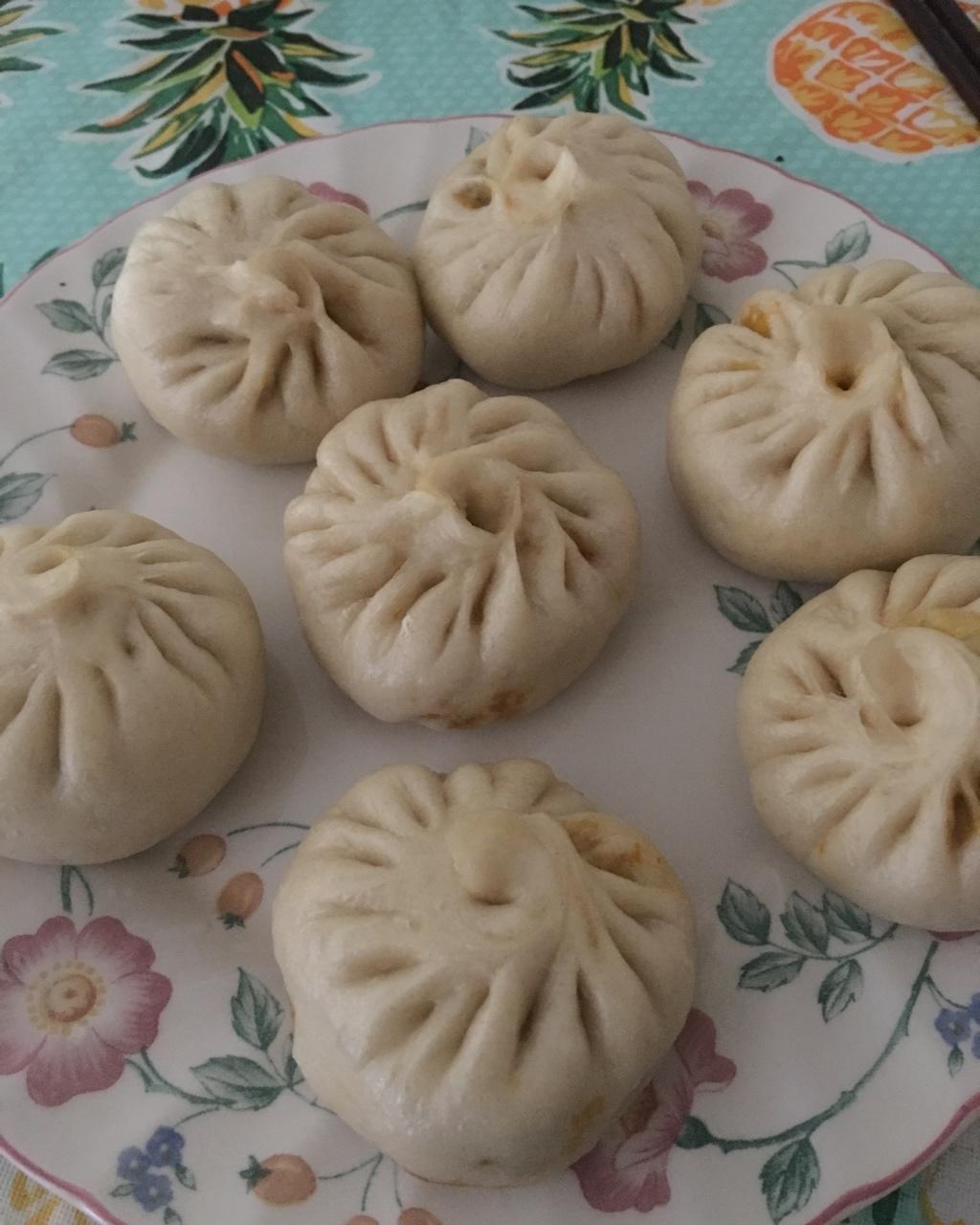 胡萝卜木耳鸡蛋素包子