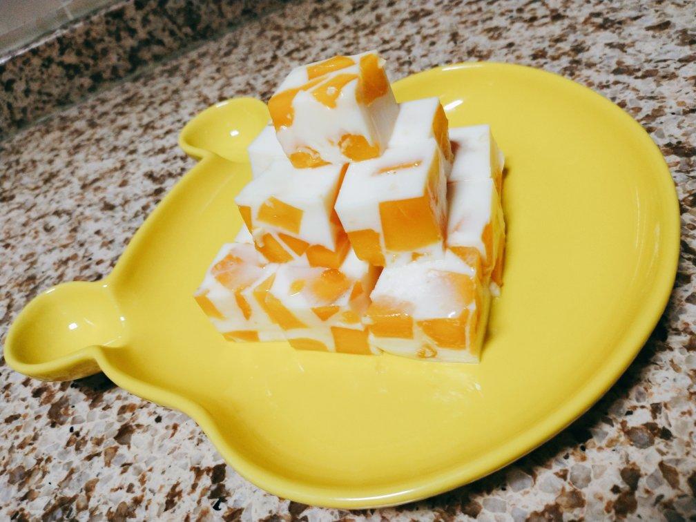 hikitty做的芒果牛奶布丁(吉利丁片版)