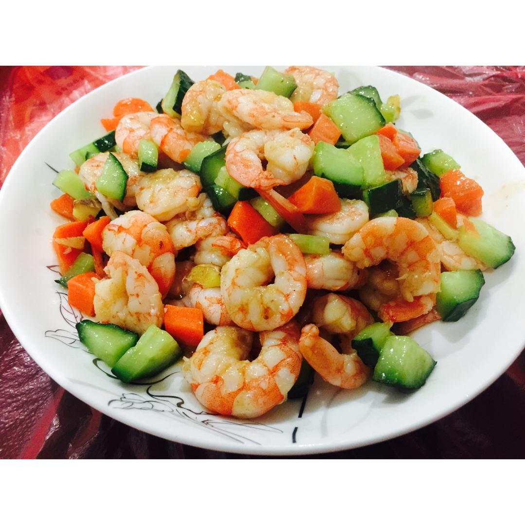三色炒虾仁