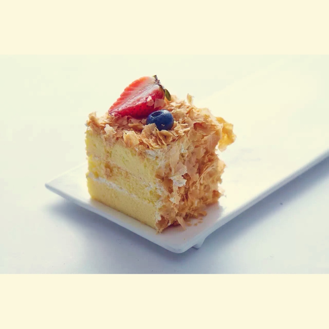 草莓鲜奶油蛋糕