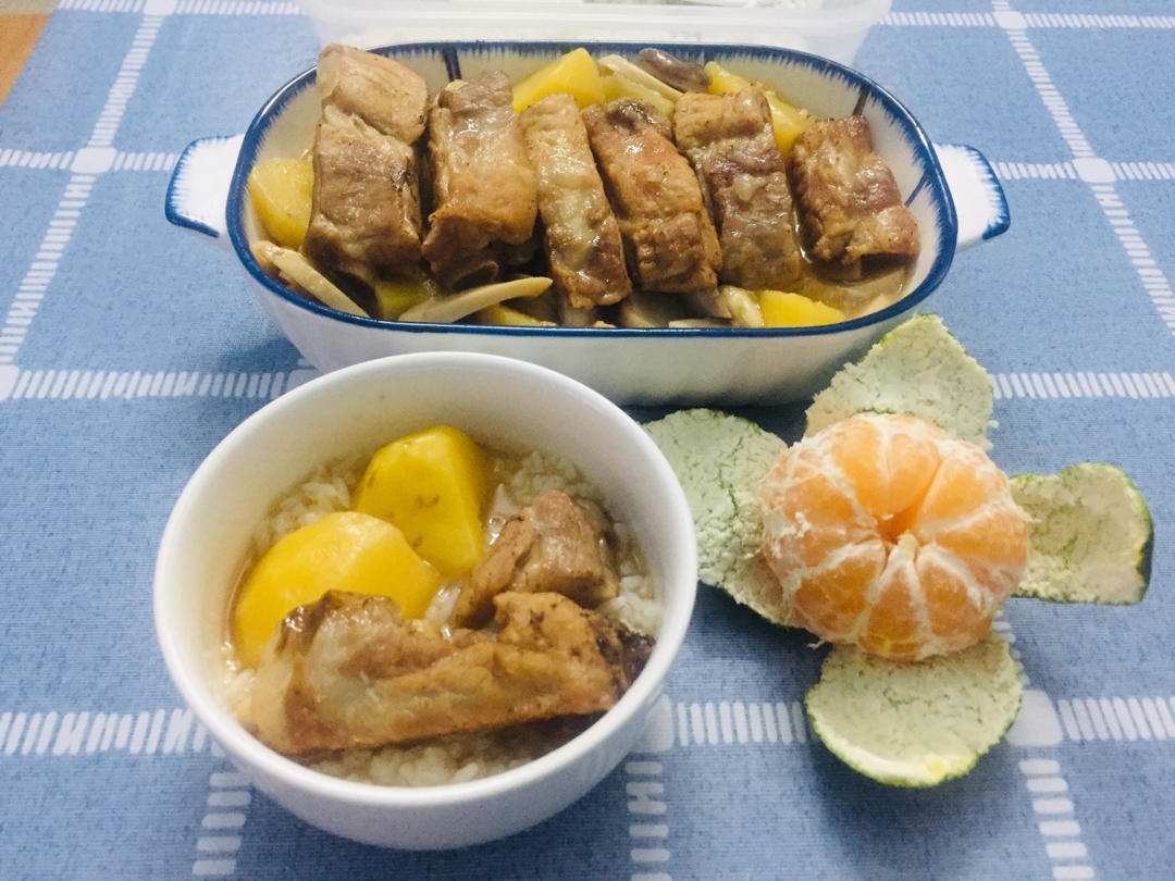 土豆杏鲍菇炖排骨