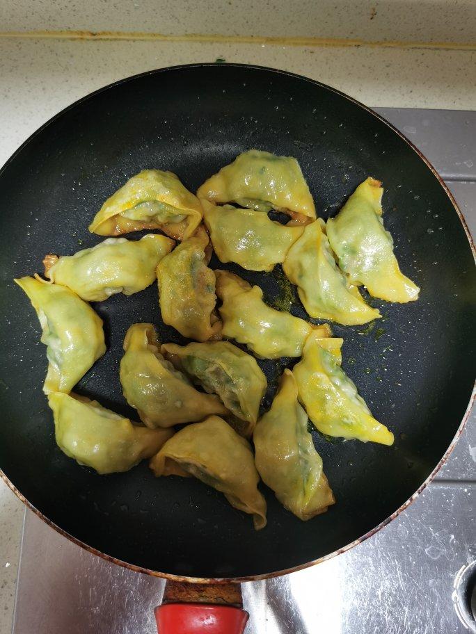 油煎馄饨