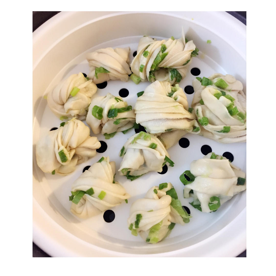 葱油花卷 Steamed Roll