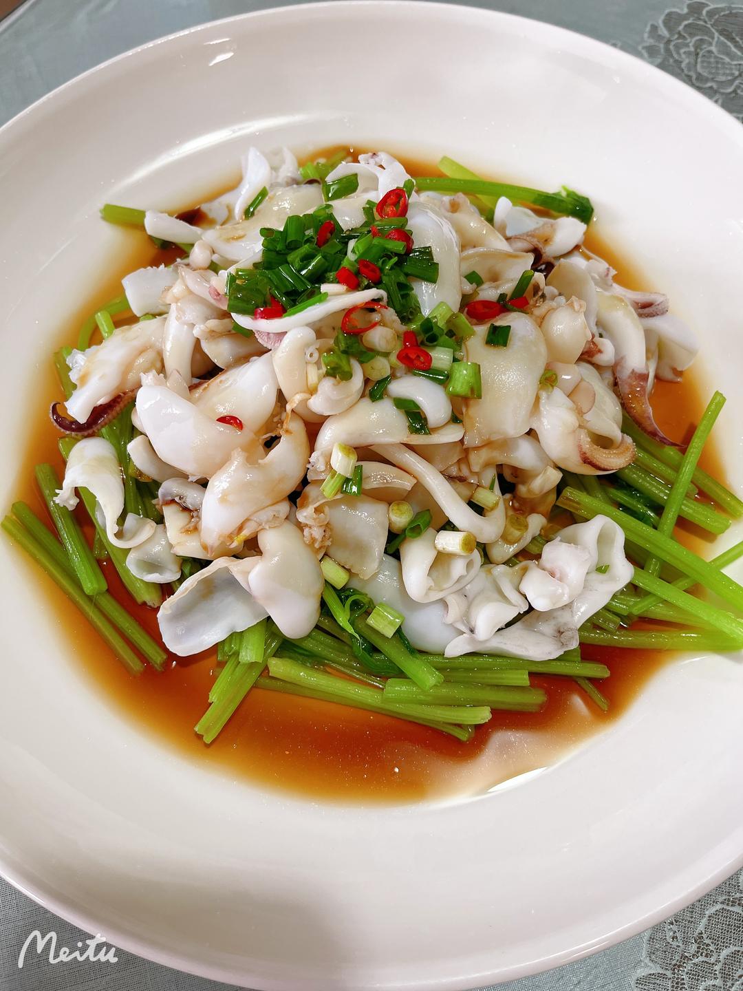 与夏天最搭的白灼墨鱼片