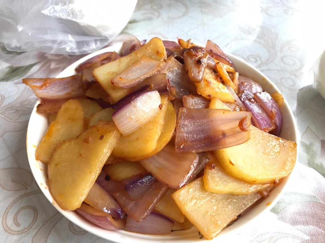 孜然洋葱土豆片