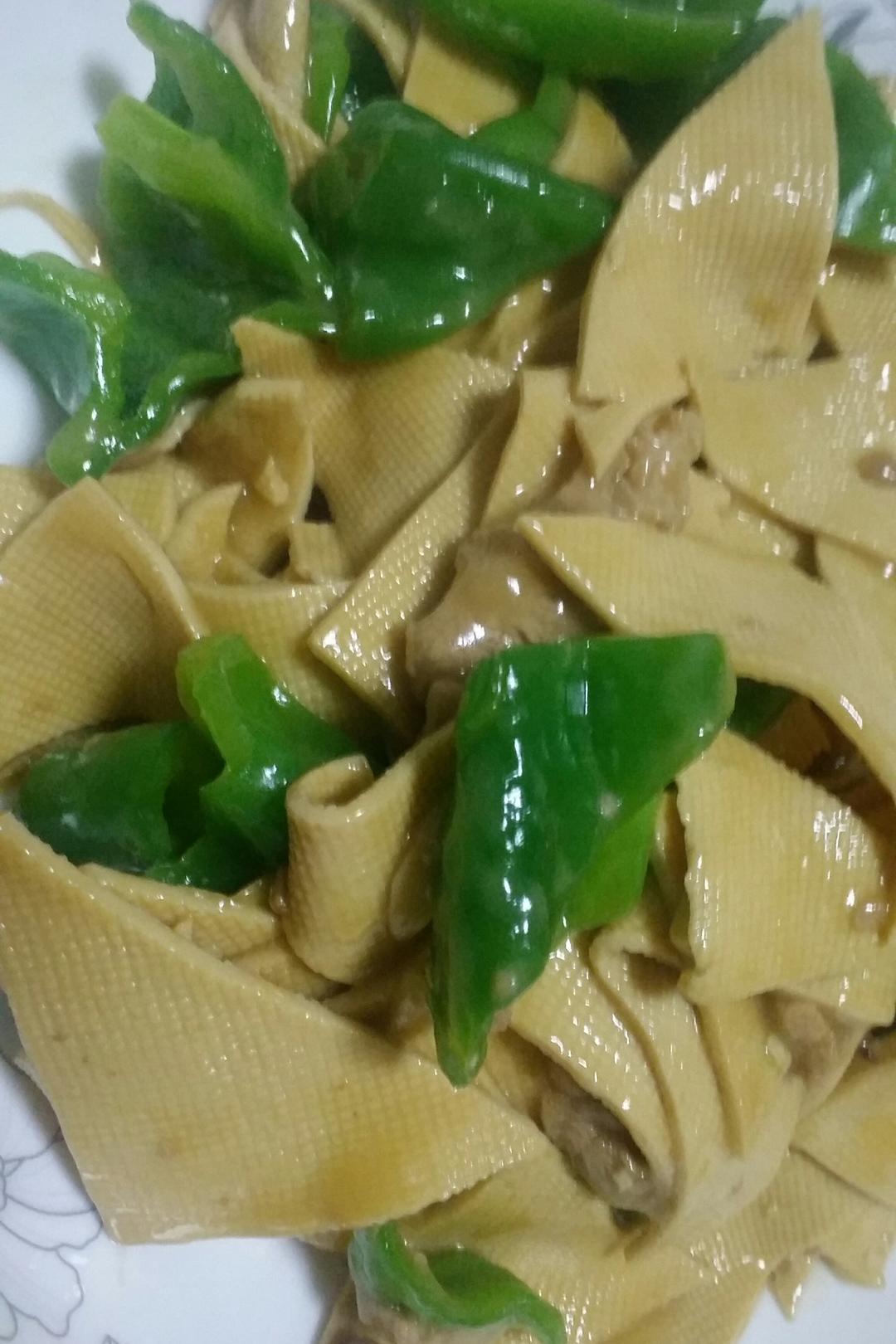 东北尖椒干豆腐