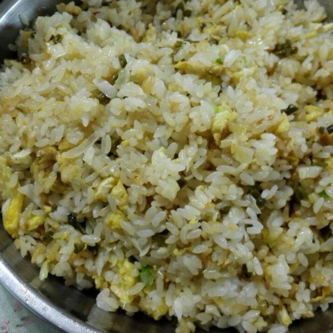 简单的美味---酸菜炒饭