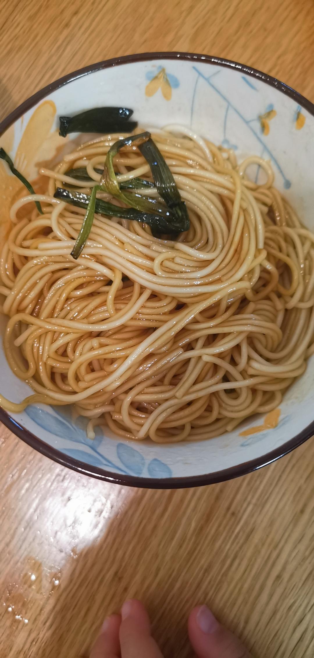 葱油拌面（用空气炸锅熬葱油）