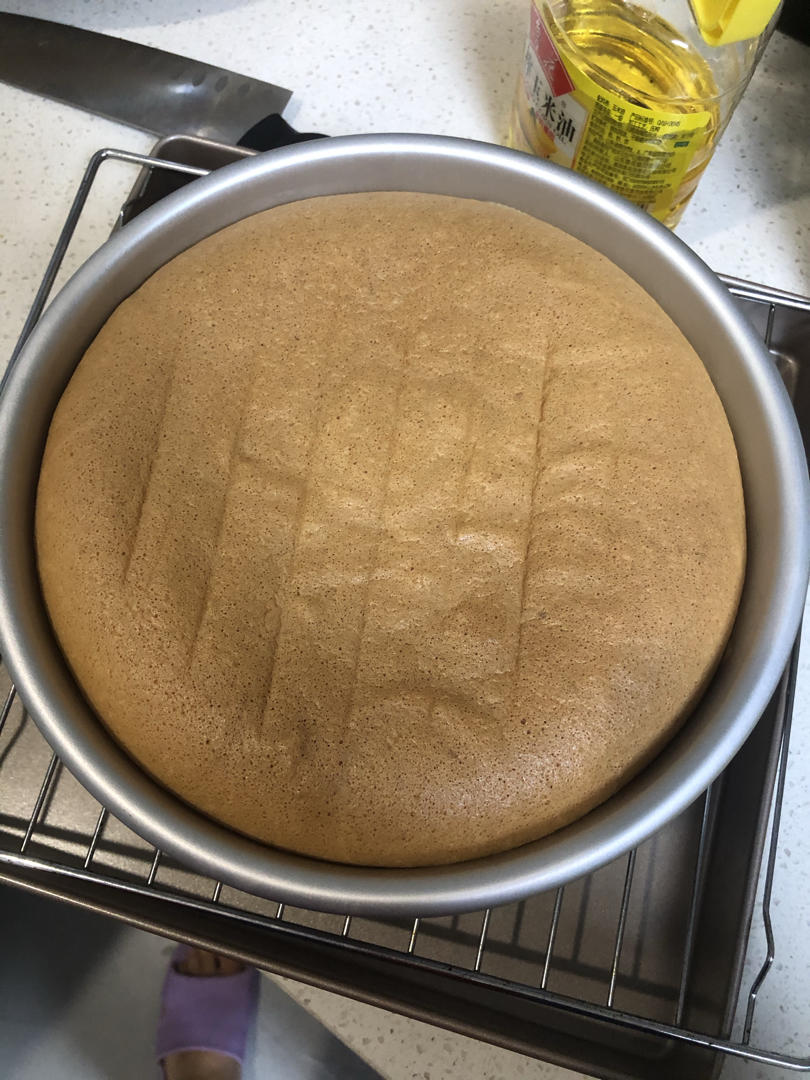 步骤最全面的戚风蛋糕（八寸）做法，成功率高！