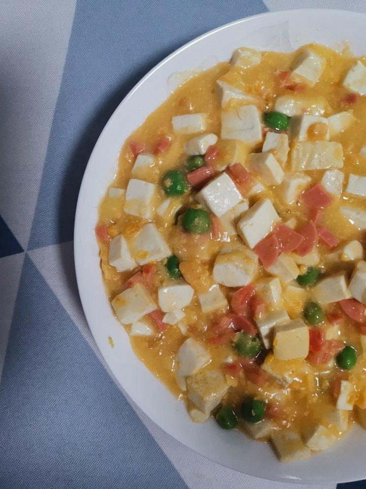 蟹黄豆腐（咸蛋黄版）