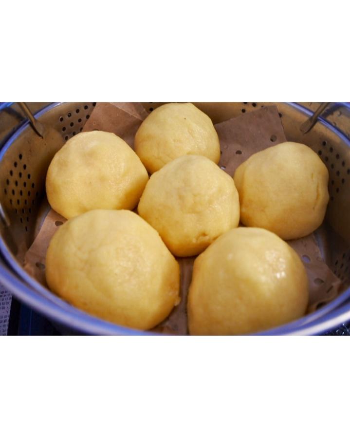 蒸一笼香糯小窝头