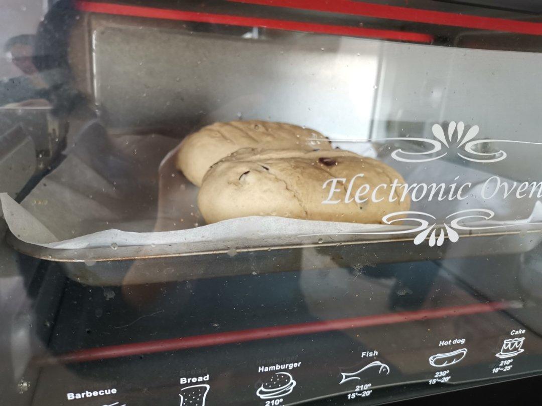 全麦蔓越莓软式欧包（免揉）