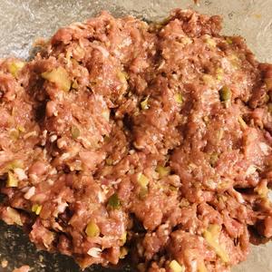 黄油酥皮版榨菜鲜肉月饼的做法 步骤1