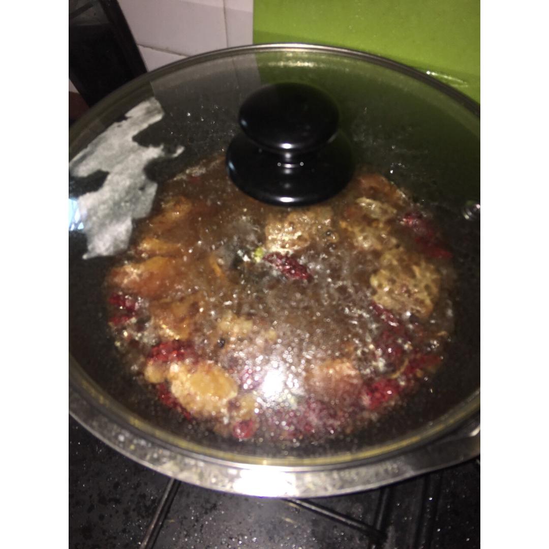 川味土豆烧排骨