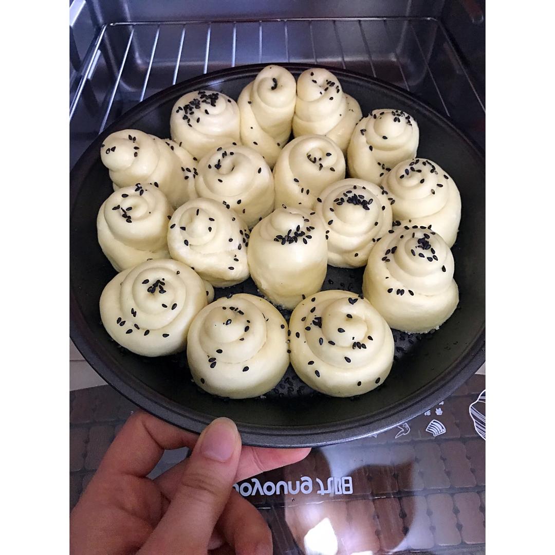 奶油蜂蜜小面包