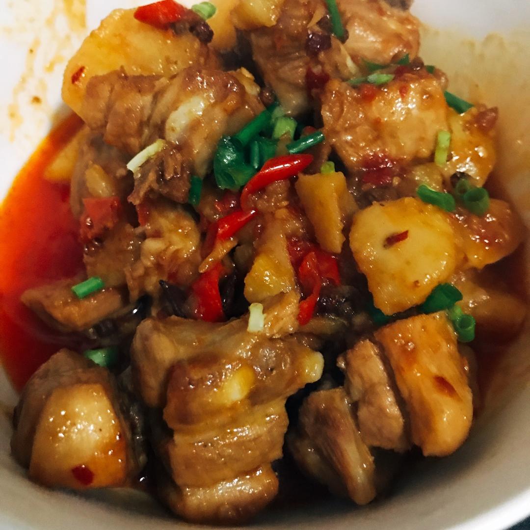 川味土豆烧排骨