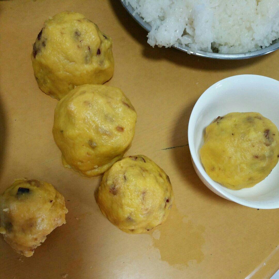 奶香枣窝头