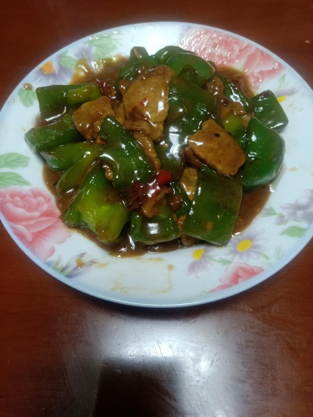 ‼️好吃到舔盘的青椒肉丝盖浇饭