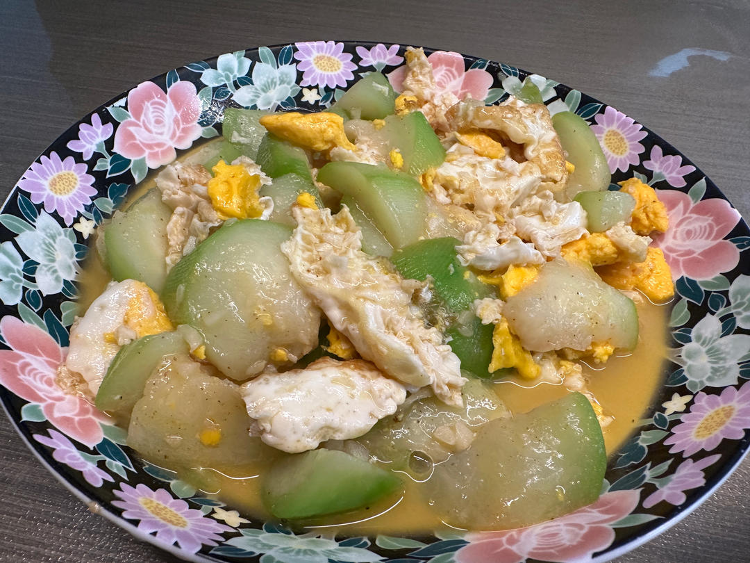 丝瓜焖荷包蛋