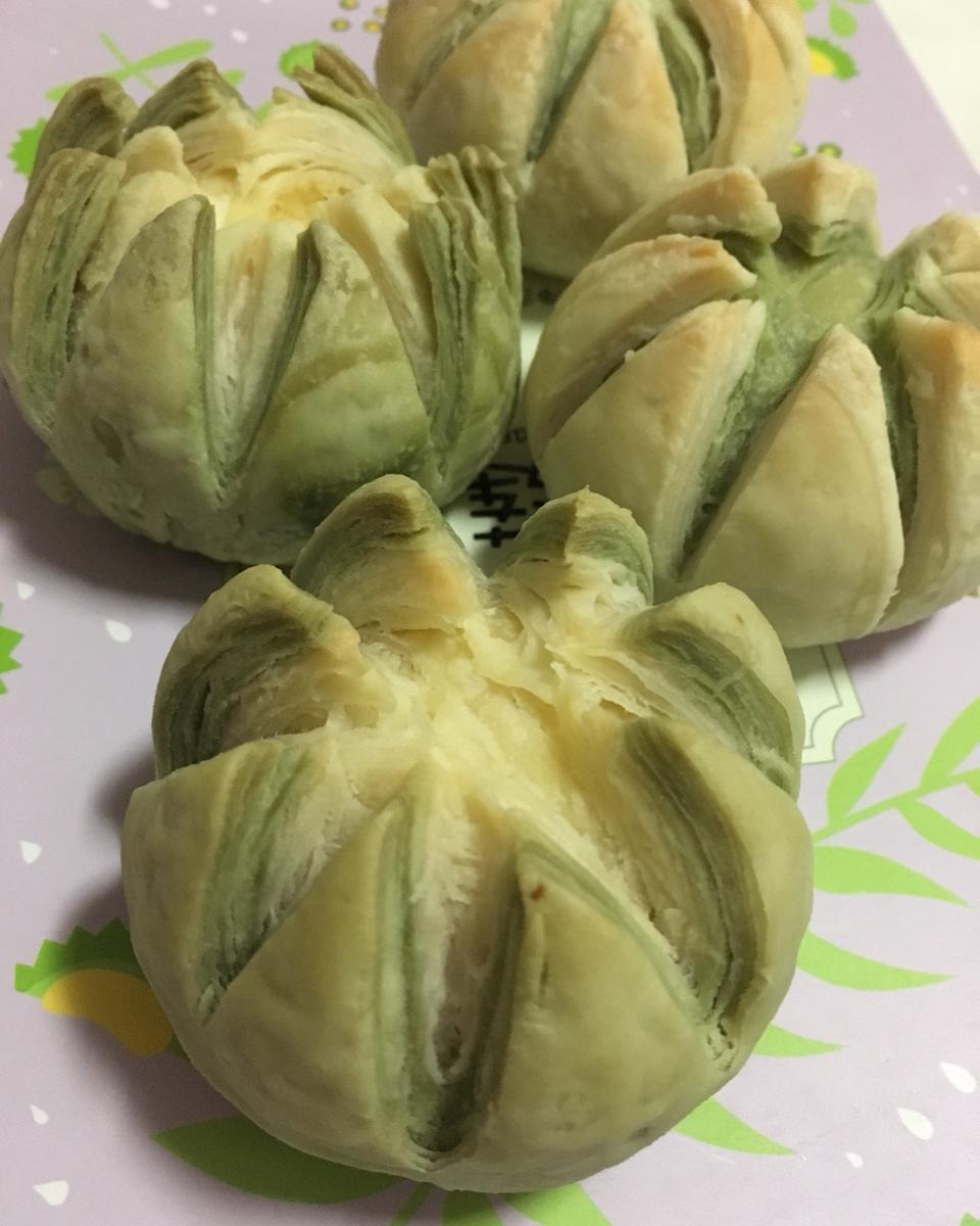 椰蓉荷花酥