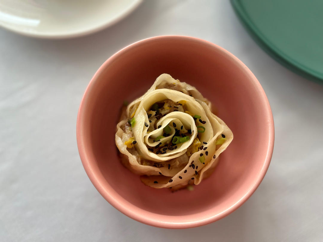 好看又好吃的《花式玫瑰煎饺》，据说这才是饺子的正确打开方式