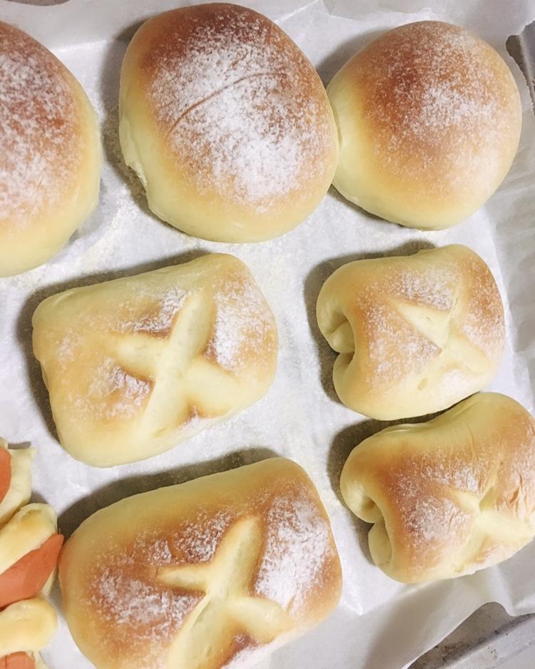 超软牛奶小面包