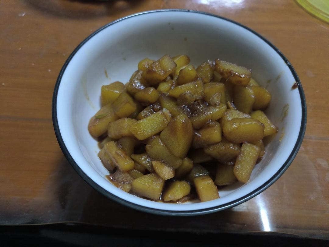 🔥巨下饭，软糯入味！比肉还好吃的红烧土豆
