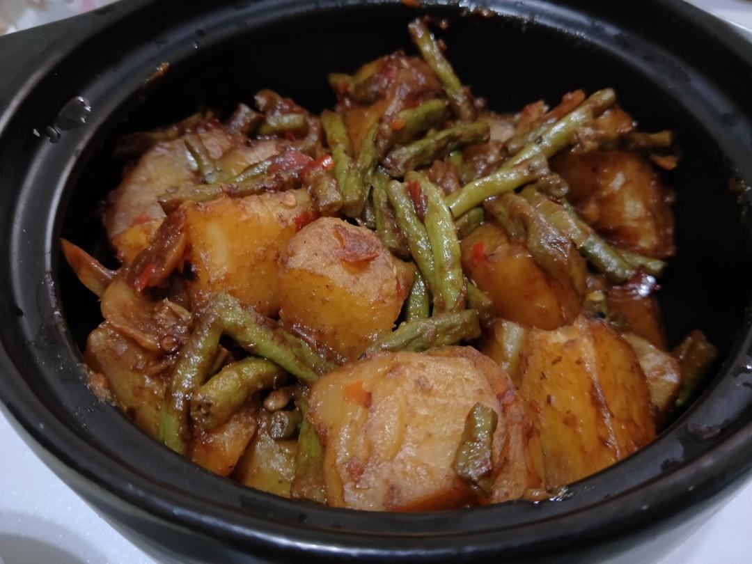 土豆炖豆角